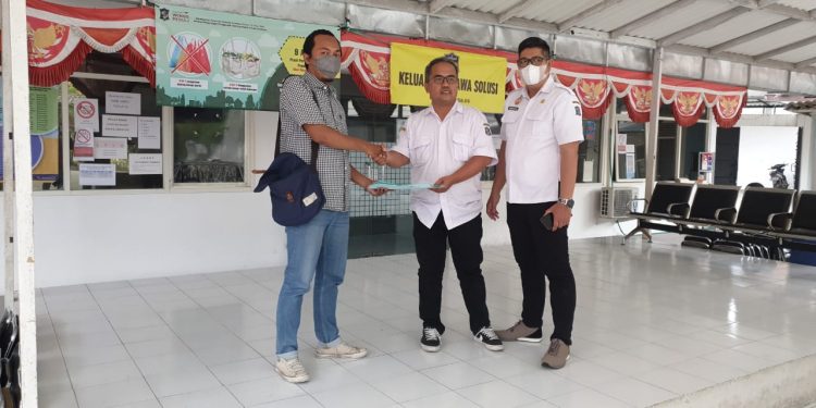 Polemik Pelayanan di Kelurahan Medokan Ayu Tuntas, Kedua Pihak Saling Memaafkan
