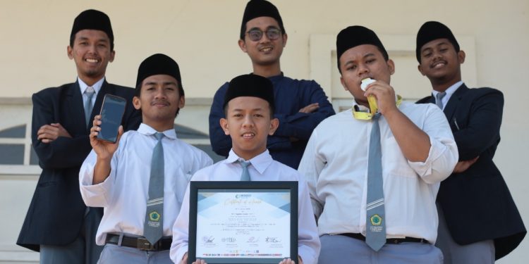 Inovatif, Santri Pondok Pesantren Amanatul Ummah Kembangkan Aplikasi Pelaporan Pelecehan Seksual di Lingkungan Sekolah Bagi Korban Pelecehan