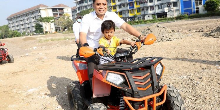 Pemkot Surabaya   Mengembangkan Potensi Pariwisata untuk Mendongkrak Perekonomian