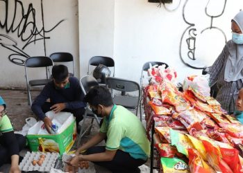 Pemerintah Kota  Surabaya   Mengendalikan Inflasi untuk Mencegah Kenaikan Harga Barang