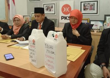 Fraksi PKS DPRD Kota Surabaya menyampaikan 4 sikap terkait Kenaikan BBM