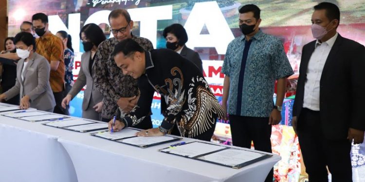 Pemkot Surabaya Berkomitmen untuk Mendukung Lenggunaan Produk UMKM di Kota Pahlawan