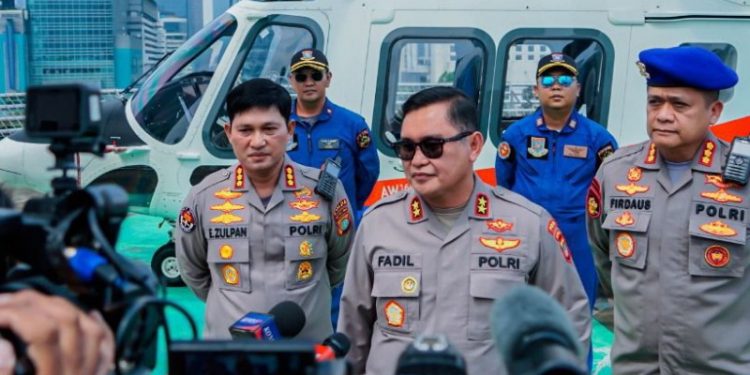 Kapolda Metro Jaya, Melaksanakan Patroli Udara Terkait dengan Situasi Kemanaan