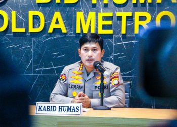 Aksi Unjuk Rasa Mahaasiswa  Menolak Kenaikan Harga BBM Membubarkan diri