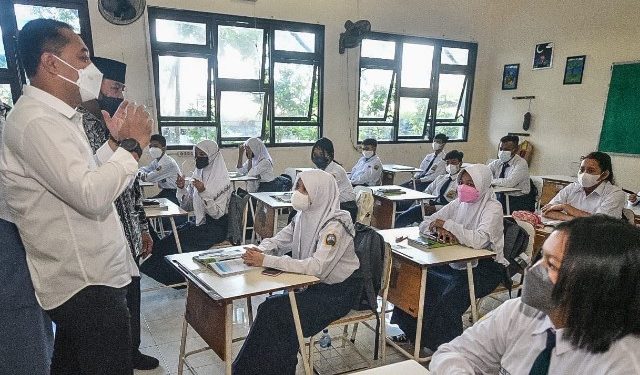 Dispendik Surabaya Nenerapkan 2 Jam Pelajaran Digunakan untuk Pendalaman Karakter Siswa