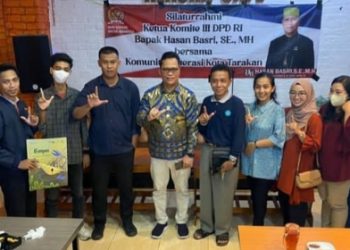 Hasan Basri Salurkan Bantuan 7000 Judul Buku untuk Komunitas Literasi di Kalimantan Utara