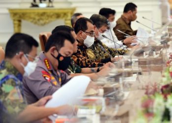 Menhub  Mengikuti Rapat  Persiapan Arus Mudik Idulfitri 1444 H di Istana Merdeka