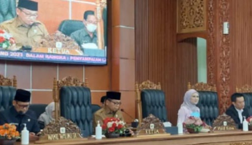 Rapat Paripurna Penyampaian LKPJ Depok Tahu 2022.