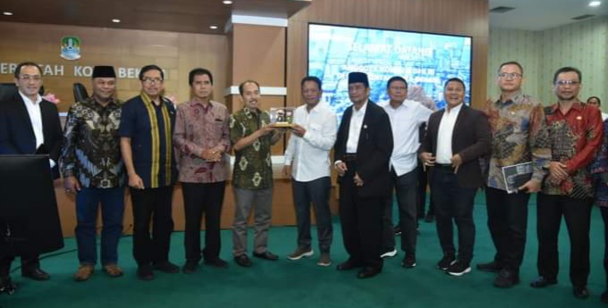 Kunjungan Kerja Reses Komisi II kali ini Dalam Rangka Meninjau Kesiapan Pemerintah Kota Bekasi Bersama KPU Kota Bekasi dan Bawaslu