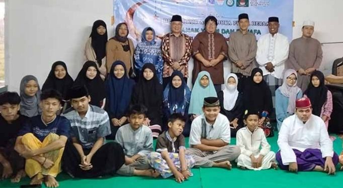 PPWI Gelar Buka Bersama dan Santunan Yatim Piatu di Darul Aytam Al-Aziziyyah Bekasi