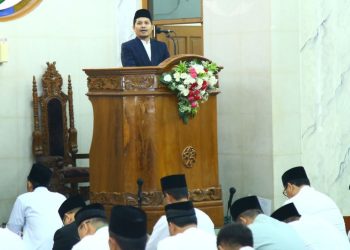 Wakapolri dan Pejabat Utama Polri Salat Idulfitri di Masjid Al Ikhlas