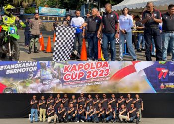 Polda Metro Jaya Sambut HUT Bhayangkara ke-77 Gelar Lomba Ketangkasan Bermotor