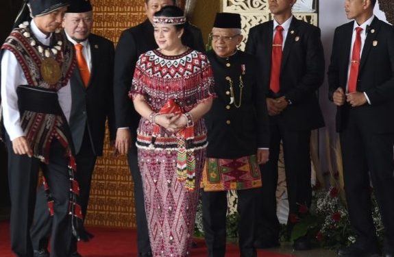 Presiden Jokowi Tampak Mengenakan Pakaian Adat Tanimbar Maluku, Pada Sidang Tahunan MPR RI