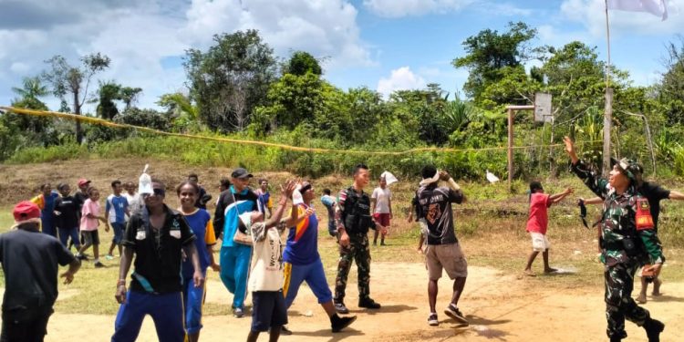 Sambut Hari Kemerdekaan, Satgas Yonif 310/KK gelar aneka perlombaan