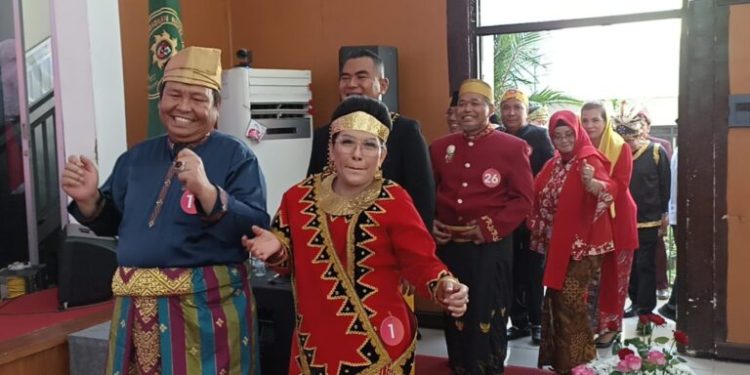 Rayakan HUT RI Ke 78, PN Jaksel Gelar Perlombaan Fashion Show Pakaian Adat Nusantara