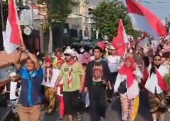 Rayakan HUT RI ke 78, Katar RW 03 Kelurahan Krukut Gelar Karnaval Semarak Merdeka
