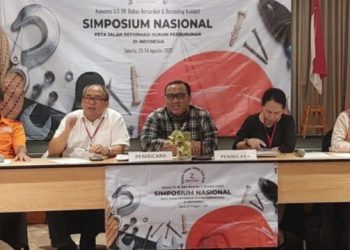 Simposium Nasional: Peta Jalan Reformasi Hukum Perburuhan di Indonesia