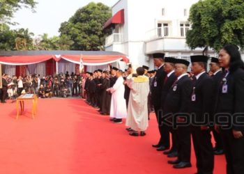 Seragamkan Pemahaman, Standarkan Perlakuan