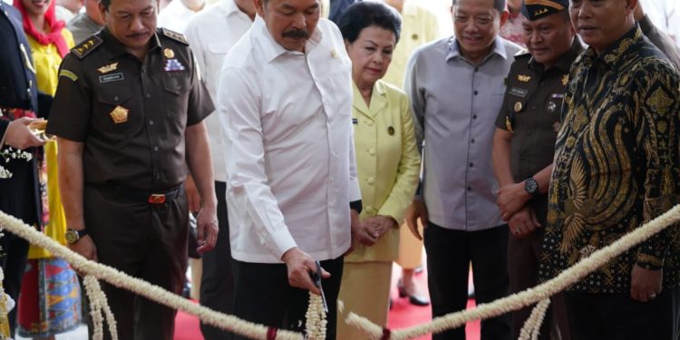 Jaksa Agung Resmikan Gedung Kejaksaan Tinggi DKI Jakarta