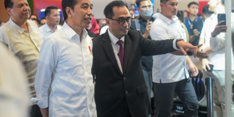 Dalam Pameran Di JCC Yang Menampilkan Pencapaian Sektor Transportasi Dalam Kurun Waktu 10 Tahun