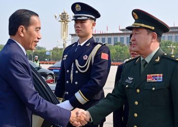 Presiden Joko Widodo Mengunjungi Monumen Pahlawan Rakyat, Tiananmen Square di Beijing