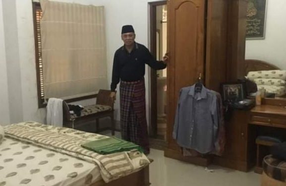 KH. As’ad Said Ali Mencari Tahu Hari Kelahiranya