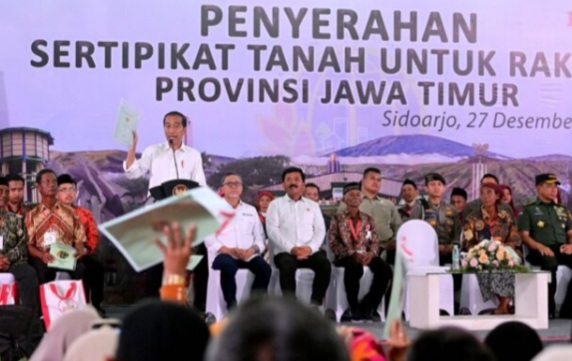 Presiden Jokowi Dorong Urusan Sertifikat Tanah Selesai pada Tahun Depan