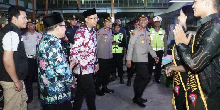 Bupati Sidoarjo Bersama Forkopimda Kompak Cek Pos Pelayanan dan Pengamanan Tahun Baru 2024