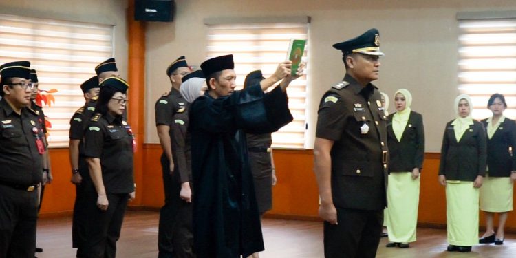 Jaksa Fatah Chotib Uddin. SH. M.Kn Resmi Menjabat Kasi Pidum Kejari Jakpus