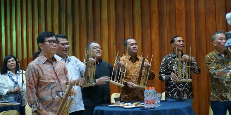Tutup Gelaran Capacity Building, Kepala BP2MI: Mari kita hadirkan energi positif sebagai dream team