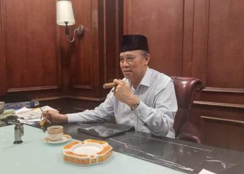 CERITA TENTANG PECI