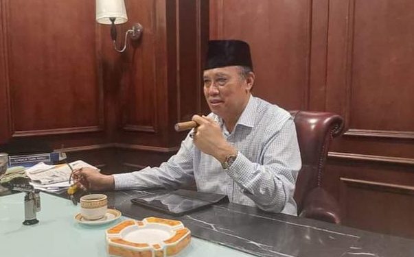 CERITA TENTANG PECI