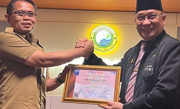 Tim PPWI Lakukan Kunjungan Silahturahmi kepada Kepala Balai TNUK