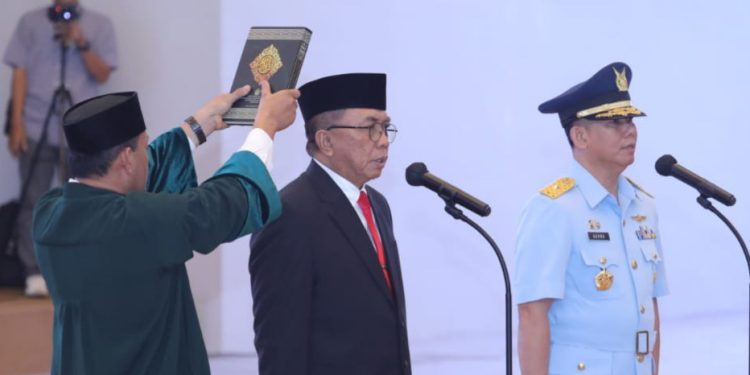 Ketua MA Lantik Dirjen Badilag dan Dirjen Badimiltun Baru