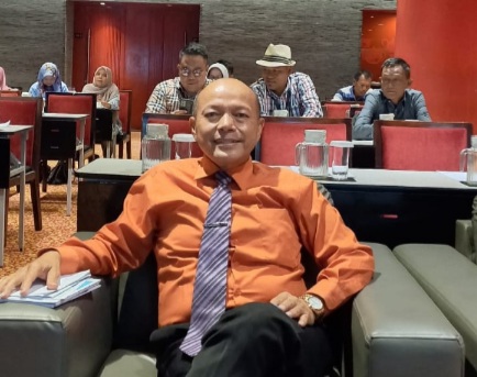 Prof. Dr. Dadang Suwanda, SE.,M.M.,M.AK., AK, CA, Sosok yang Low Profile, dan Memiliki Pengalaman Membuat Buku