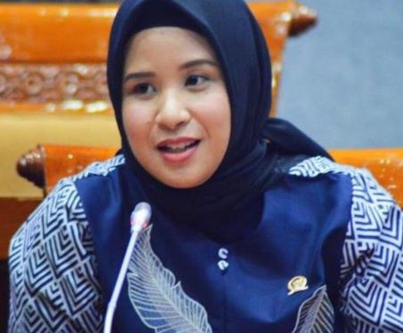Anggota DPR Prihatin Kenaikan UKT di PTN, Desak Pemerintah Ambil Langkah Konkret