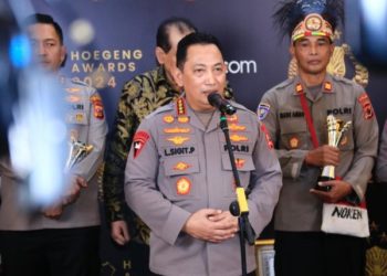 Kapolri Jenderal Listyo Sigit Prabowo Memuji Gelaran Hoegeng Awards 2024