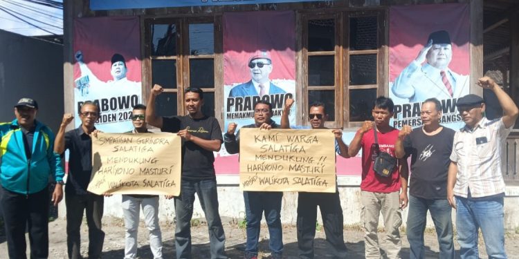 Segenap warga Salatiga mendatangi partai Gerindra