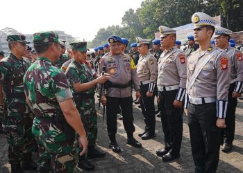 Wujudkan Sinergitas, TNI-Polri Laksanakan Apel Gelar Pasukan Gabungan Dalam Rangka ISF 2024 Dan Operasi Tribrata Jaya Tahun 2024