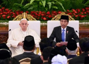 Presiden Jokowi dan Paus Fransiskus Serukan Toleransi dan Perdamaian dalam Kunjungan Bersejarah di Indonesia