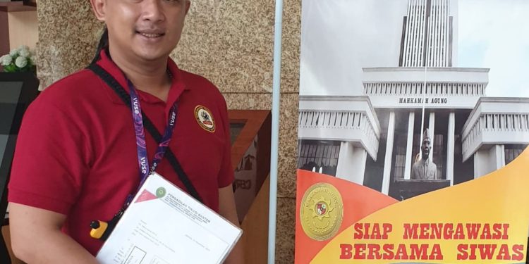 BAPAN Kalbar Laporkan Ketua PN Pontianak ke Bawas MA Terkait Dugaan Perlakuan Berbeda pada Kasus Tipikor