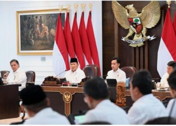 Presiden Prabowo Subianto Apresiasi Kinerja Kabinet Merah Putih dalam Sidang Kabinet Paripurna