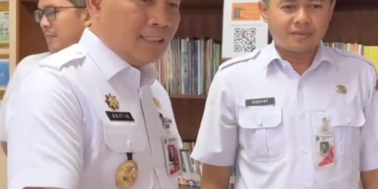 Wali Kota Jakarta Pusat Arifin Lakukan Sidak di Kelurahan Pegangsaan