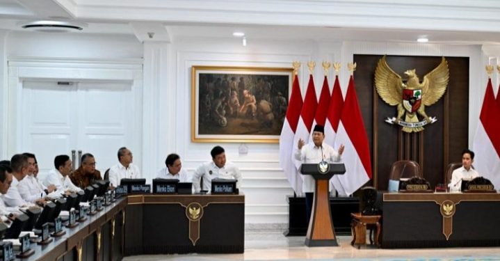 Presiden Prabowo Pimpin Sidang Kabinet Paripurna Bahas Persiapan Idulfitri: Pangan Aman, Program Pro-Rakyat Berjalan