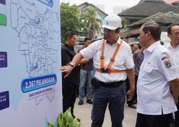 GUBERNUR DKI JAKARTA RESMIKAN SOLUSI AIR UNTUK WARGA JAKARTA