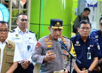Kapolri Perintahkan Jajaran Antisipasi Kejahatan di Sekitar Stasiun Agar Pemudik Nyaman dan Aman