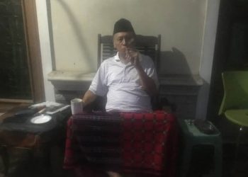 Menikmati Pagi dengan Cerutu dan Kopi Hitam