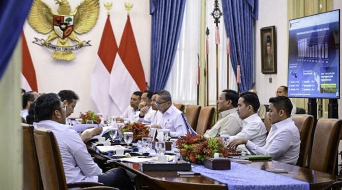 Presiden Prabowo Pimpin Ratas Percepatan Koperasi Merah Putih untuk Perkuat Ekonomi Desa