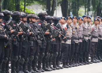 Operasi Berantas Jaya 2025: Satuan Brimob Polda Metro Jaya Gelar Patroli Skala Besar Sasar Premanisme dan Pemerasan di Jakarta
