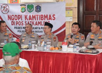 Tegas Tapi Humanis! Polisi dan Warga RW 010 Karang Anyar Satukan Suara Demi Jakarta Aman